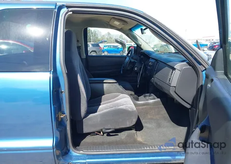 2004 Dodge Dakota z USA, uszkodzony, nr VIN 1D7HG12K44S628128